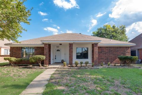 2410 Cortland Cir, Rowlett, TX 75088