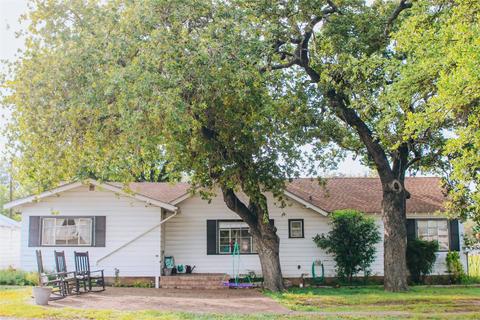 3703 Austin Ave, Brownwood, TX 76801