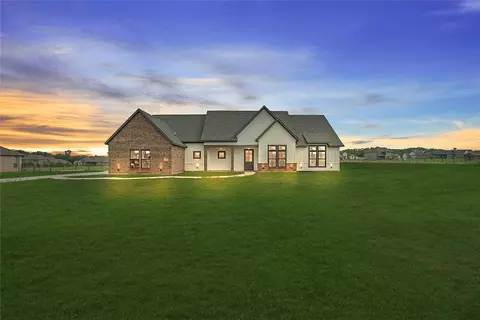 234 Ohanlon Dr, Van Alstyne, TX 75495