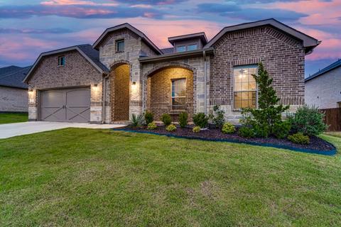 5618 Goodnight Dr, Midlothian, TX 76065