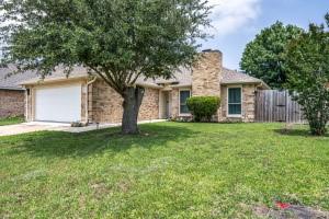 3213 Glen Hill Dr, Rowlett, TX 75088