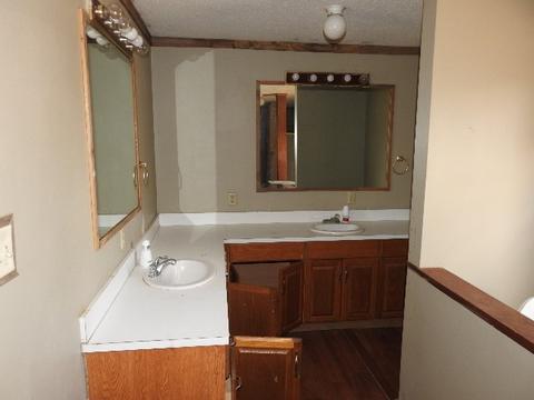 203 Layfield Rd, Coushatta, LA 71019 photo 8