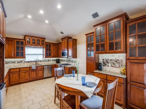 737 Bent Creek Dr, Allen, TX 75002
