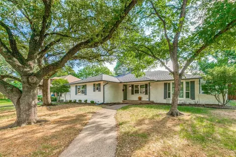 9823 Edgecove Dr, Dallas, TX 75238