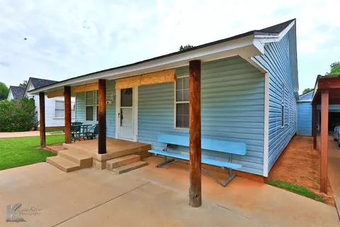 885 S Willis St, Abilene, TX 79605