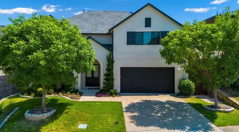 9122 Sauternes Ct, Dallas, TX 75231