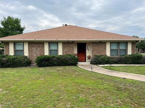 3602 Canton St, Greenville, TX 75402