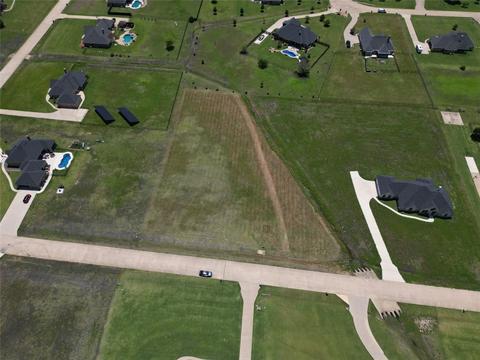 1188 Whirlaway Dr, Terrell, TX 75160