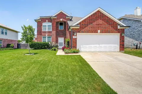 5233 Cedar View Ct, Watauga, TX 76137