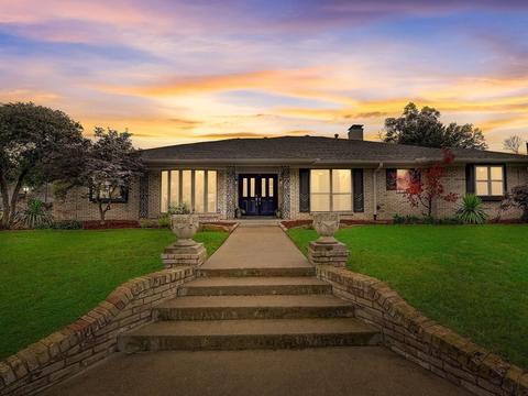 4022 Kerr Cir, Farmers Branch, TX 75244