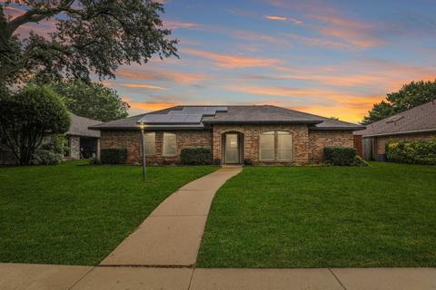 108 Hill Dr, Coppell, TX 75019