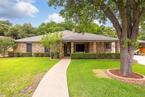 1111 Sweet Spring Ct, Lewisville, TX 75067