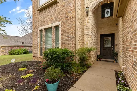 2804 Willow Ridge Cir, Granbury, TX 76049