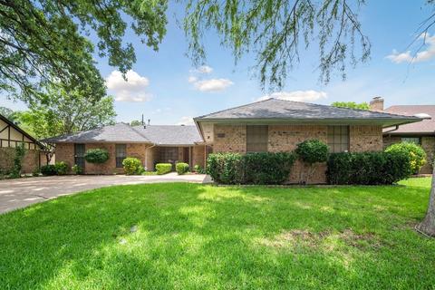 2011 Turf Club Dr, Arlington, TX 76017