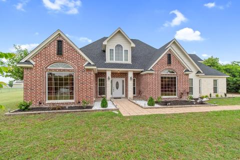 430 Black Champ Rd, Waxahachie, TX 75167