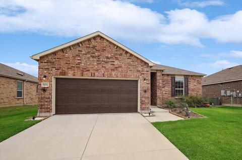 1620 Trace Dr, Aubrey, TX 76227