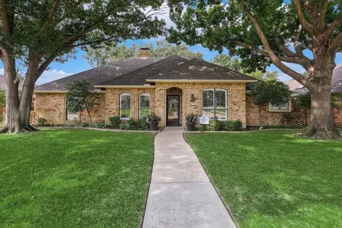 735 Oriole Ln, Coppell, TX 75019