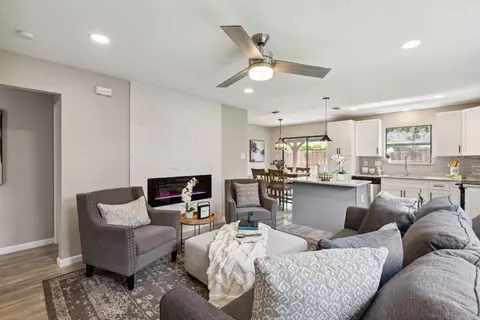 2035 Mallard Dr, Lewisville, TX 75077