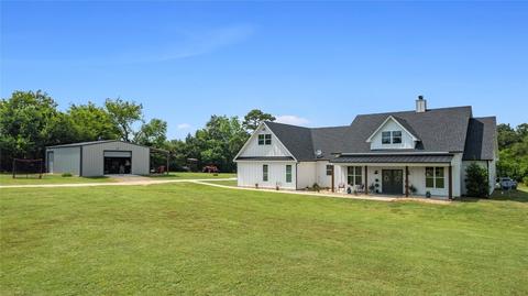 835 E Us Hwy 67, Mount Vernon, TX 75457