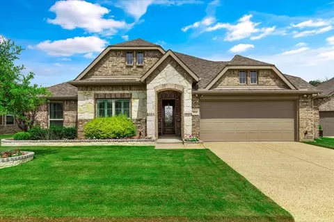 3826 Pine Valley Ln, Arlington, TX 76001
