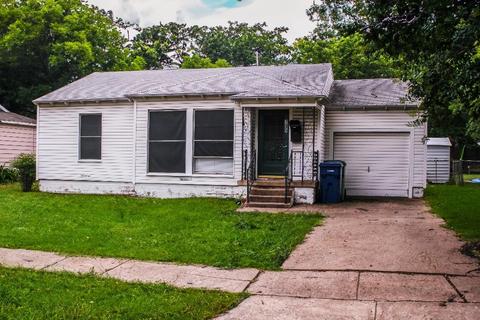 705 Sylvan Dr, Garland, TX 75040