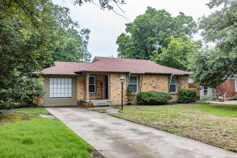 10518 Wood Dale Dr, Dallas, TX 75228