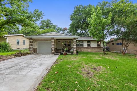 1210 Burleson St, Grand Prairie, TX 75050