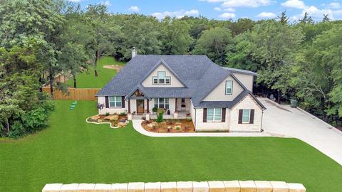 340 Tananger Springs Dr, Denison, TX 75021
