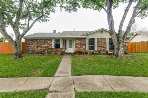 5037 Presidio Dr, Garland, TX 75043
