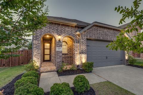 1217 Shire Dr, Aubrey, TX 76227