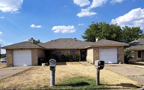 3422 Meadowmoor St, Fort Worth, TX 76133
