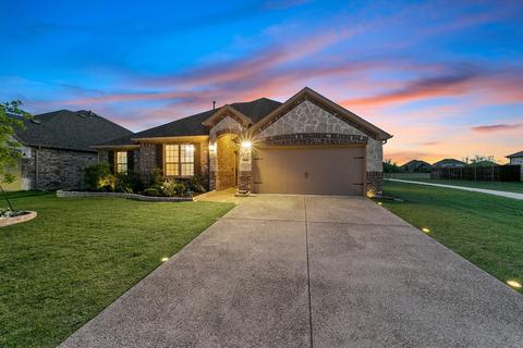 4003 Falcon Dr, Melissa, TX 75454