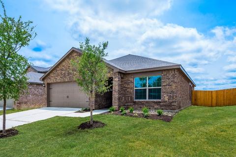 300 Tidwell Dr, Ferris, TX 75125