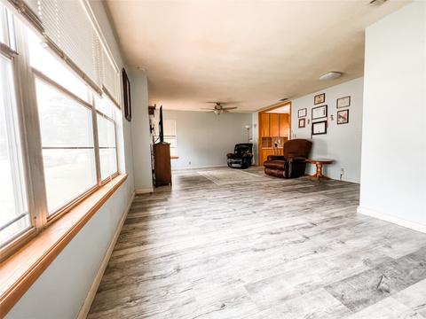504 Virgina St, Bangs, TX 76823 photo 2