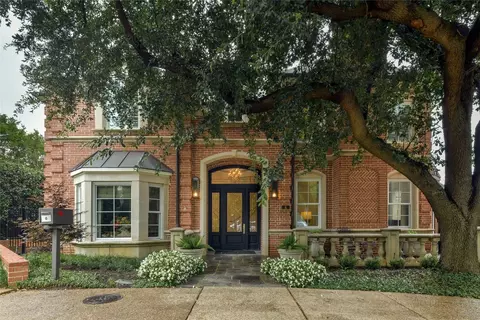 6 Knightwood Ct, Dallas, TX 75225