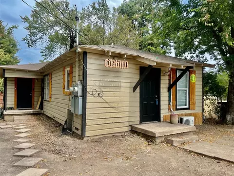 1312 Mckenzie St, Dallas, TX 75223