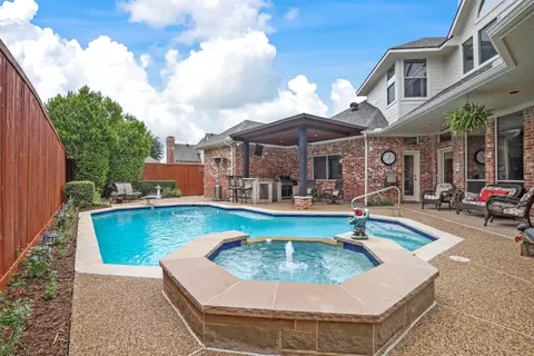 5744 Ridgehaven Dr, Plano, TX 75093