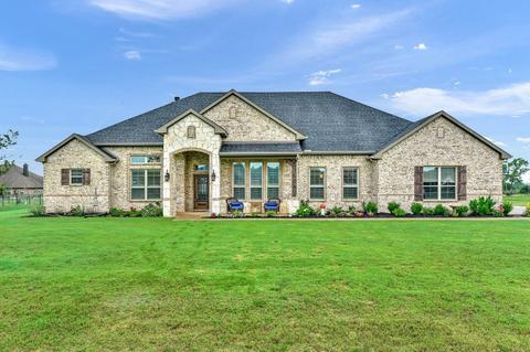 122 Harvest Mdws, Van Alstyne, TX 75495