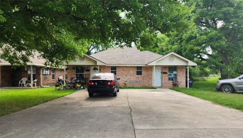 1010 S Retta St, Fort Worth, TX 76111