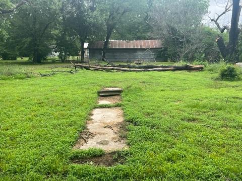 1000 SE 5th St, Cooper, TX 75432