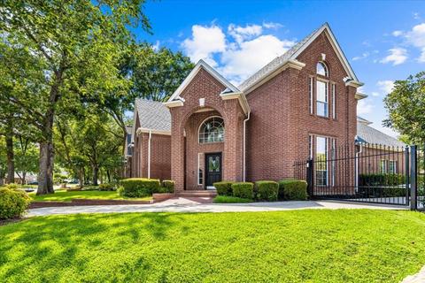 2802 Woodland Hills Dr, Grapevine, TX 76051