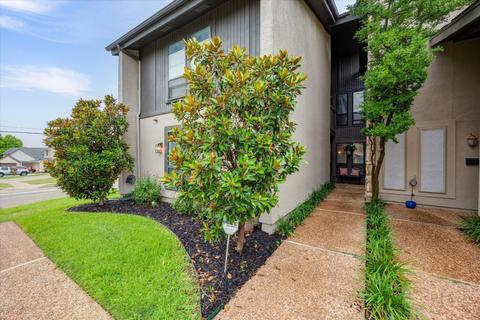 301 Oak Shadow Cir, Bedford, TX 76021