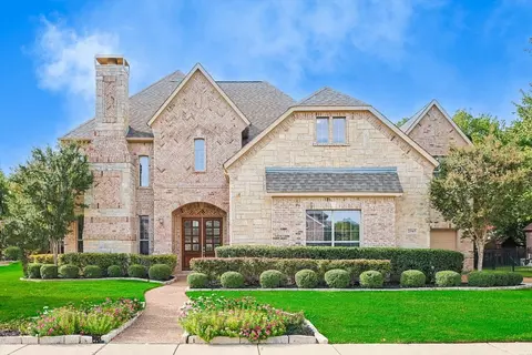 2505 Locke Dr, Flower Mound, TX 75028