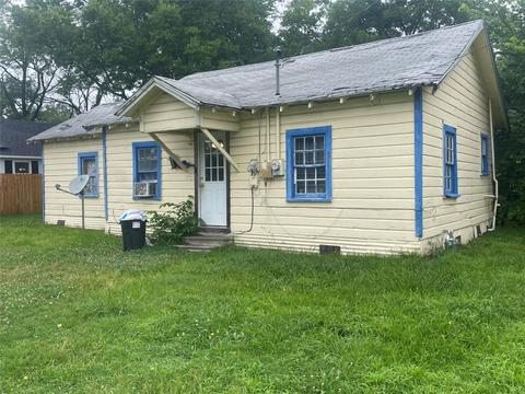 833 Alabama St, Sulphur Springs, TX 75482