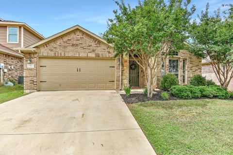 3503 Austin St, Gainesville, TX 76240