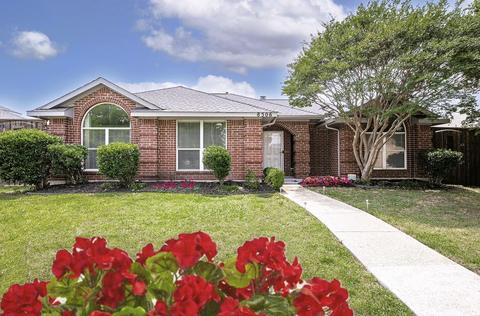 8506 Hartford Dr, Rowlett, TX 75089
