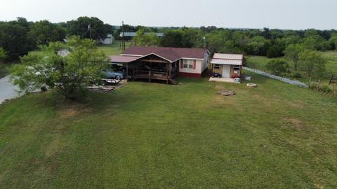 1515 Hilltop Dr, Mineral Wells, TX 76067