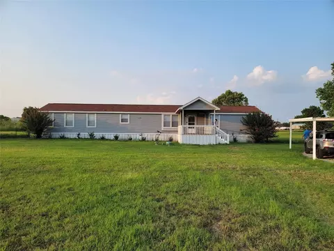 328 Oak Meadows Ct, Springtown, TX 76082