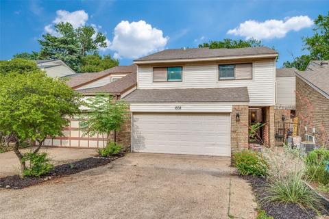 608 Old Country Rd, Duncanville, TX 75137