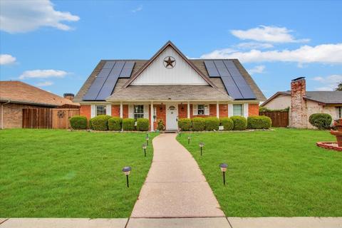 2121 Blossom Ln, Richardson, TX 75081